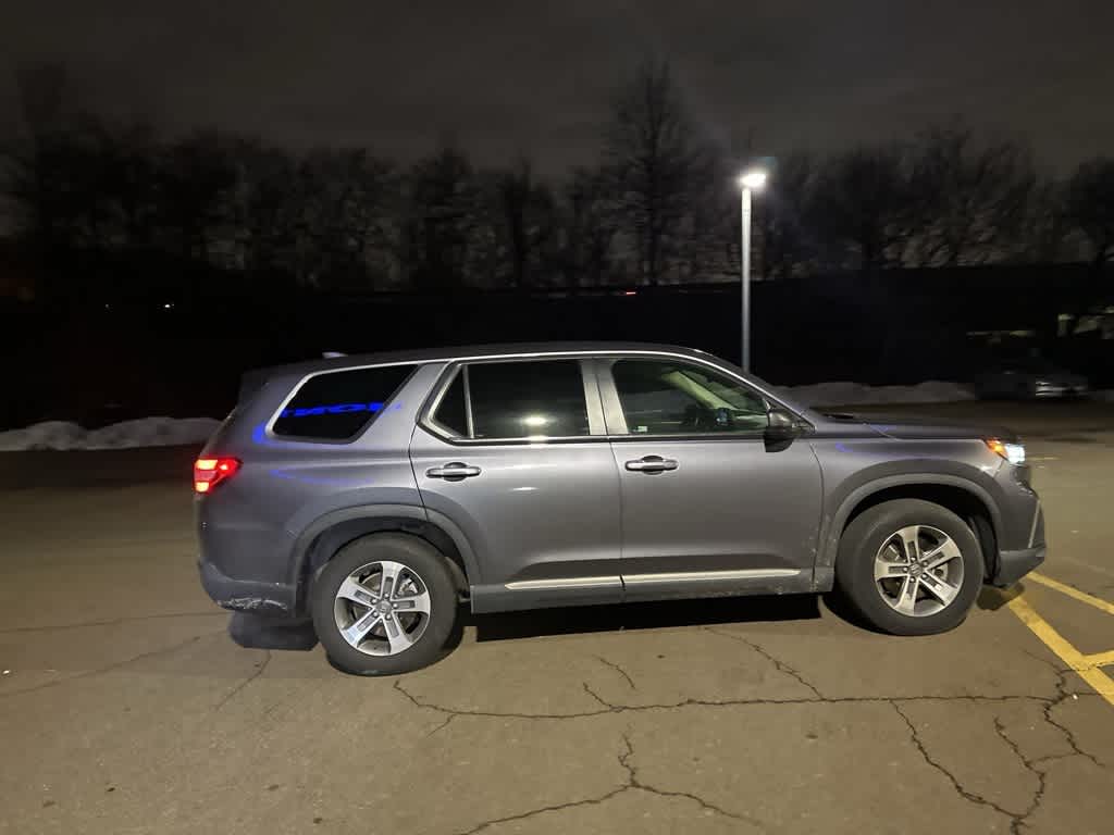 Thumbnail: 2023 Honda Pilot - 12