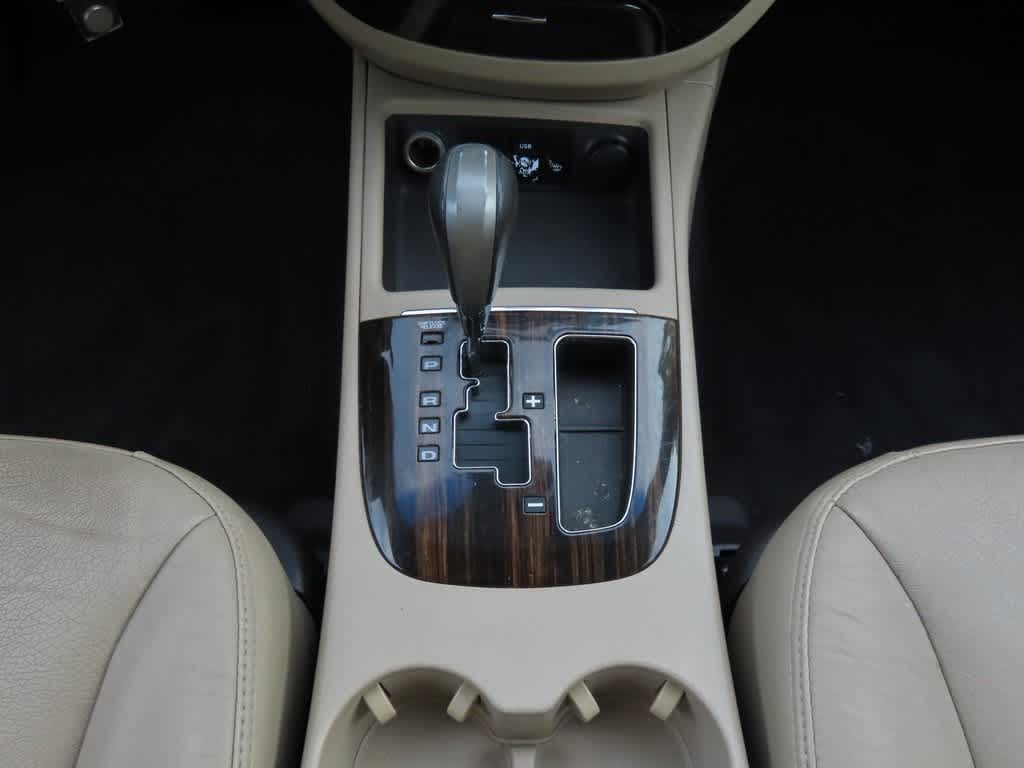 Thumbnail: 2011 Hyundai Santa Fe - 24