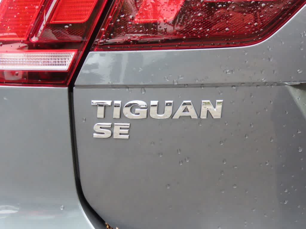 Thumbnail: 2021 Volkswagen Tiguan - 7