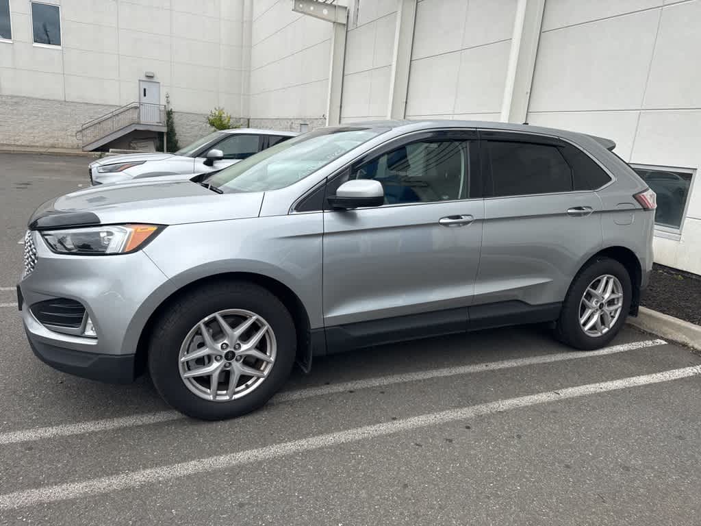 Thumbnail: 2023 Ford Edge - 6
