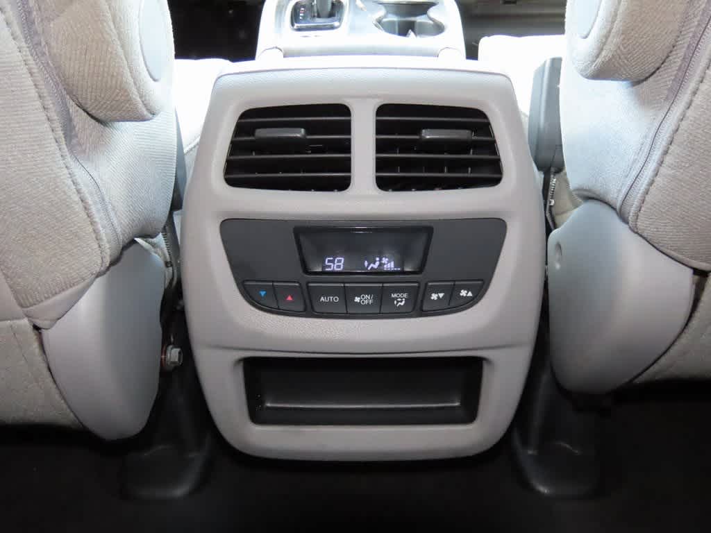 Thumbnail: 2016 Honda Pilot - 24
