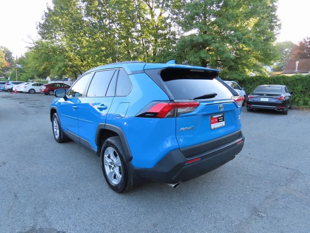 Thumbnail: 2019 Toyota RAV4 - 4