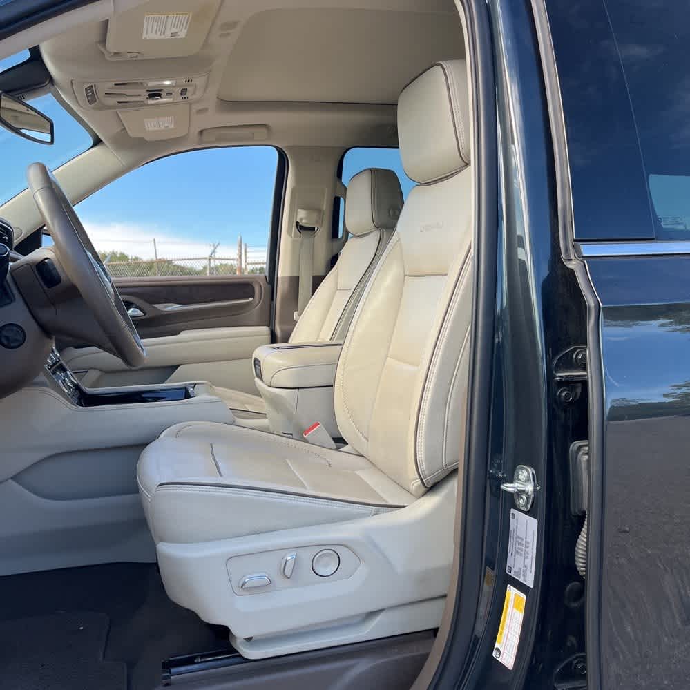 Thumbnail: 2022 GMC Yukon XL - 5