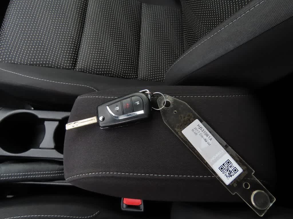 Thumbnail: 2017 Toyota Corolla iM - 24