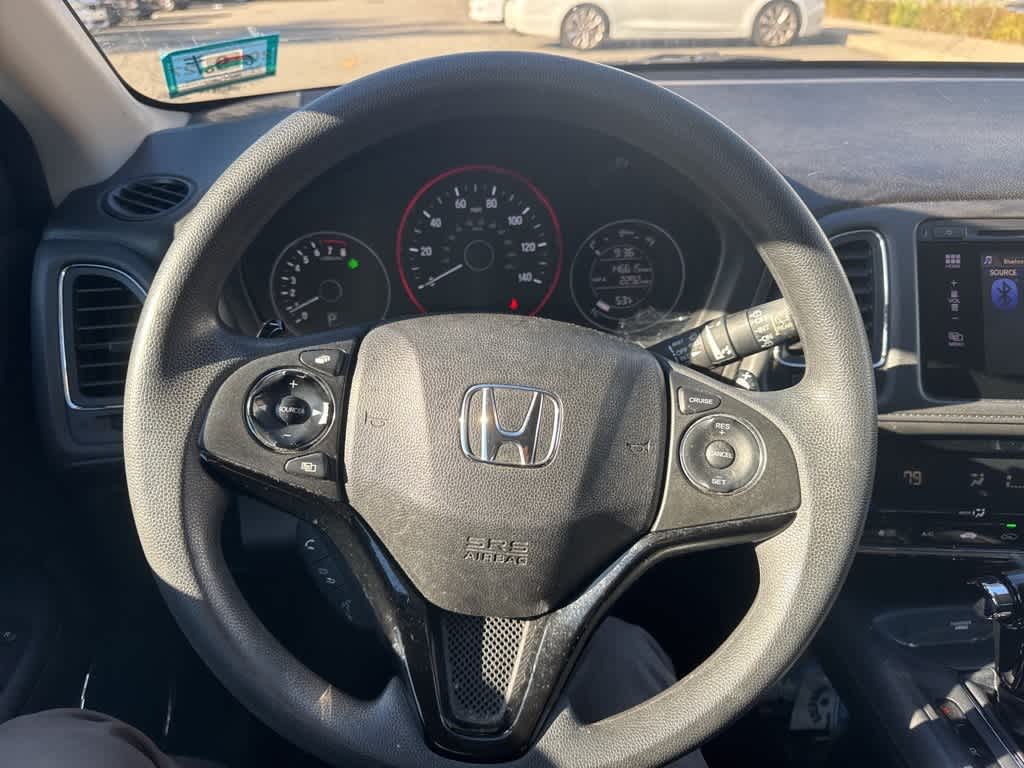 Thumbnail: 2016 Honda HR-V - 20