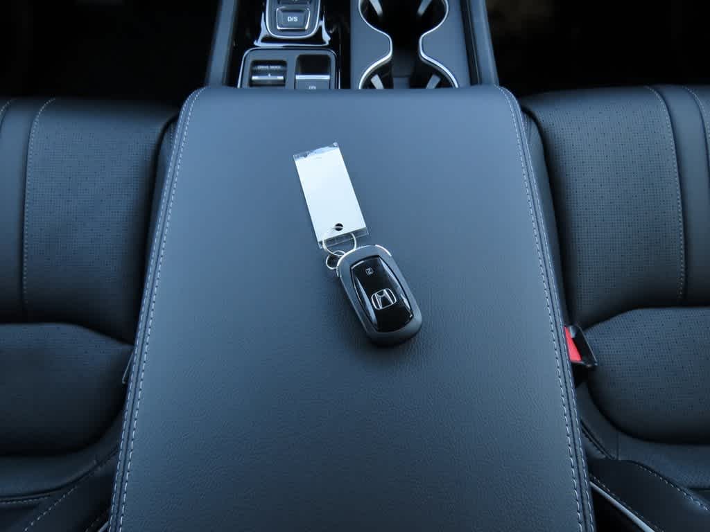 Thumbnail: 2025 Honda Pilot - 26