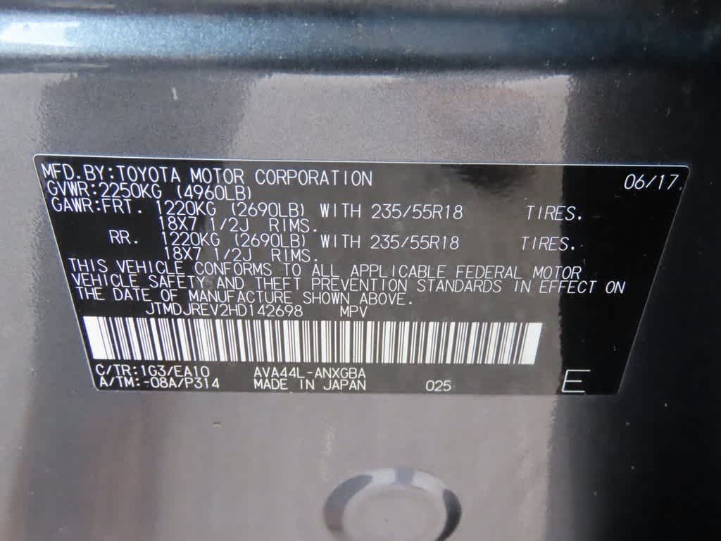 Thumbnail: 2017 Toyota RAV4 - 30