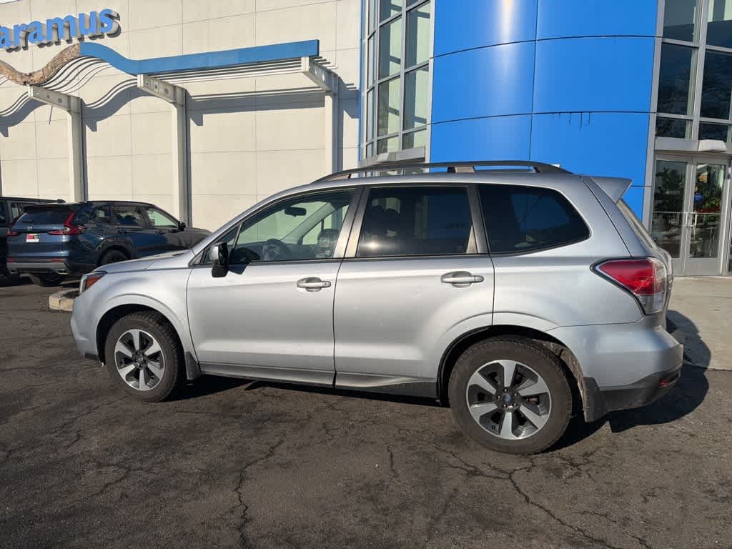 Thumbnail: 2017 Subaru Forester - 7