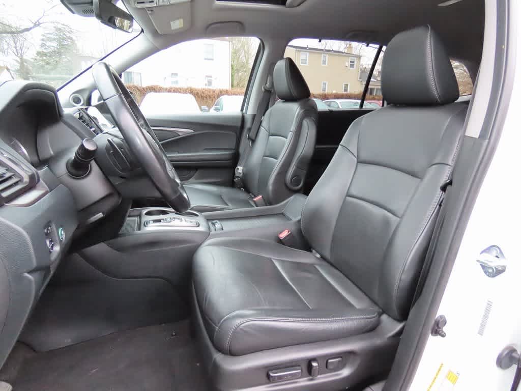 Thumbnail: 2022 Honda Pilot - 13