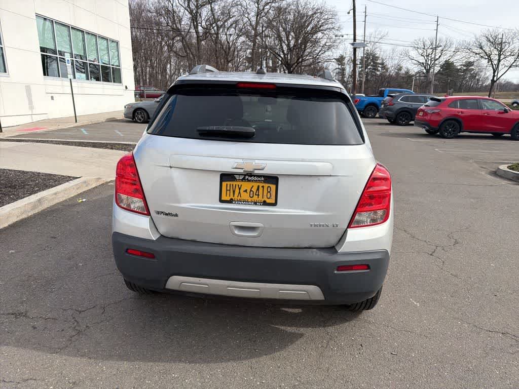 Thumbnail: 2016 Chevrolet Trax - 17