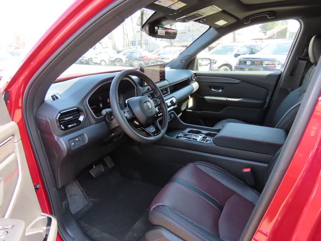 Thumbnail: 2026 Honda Pilot - 2