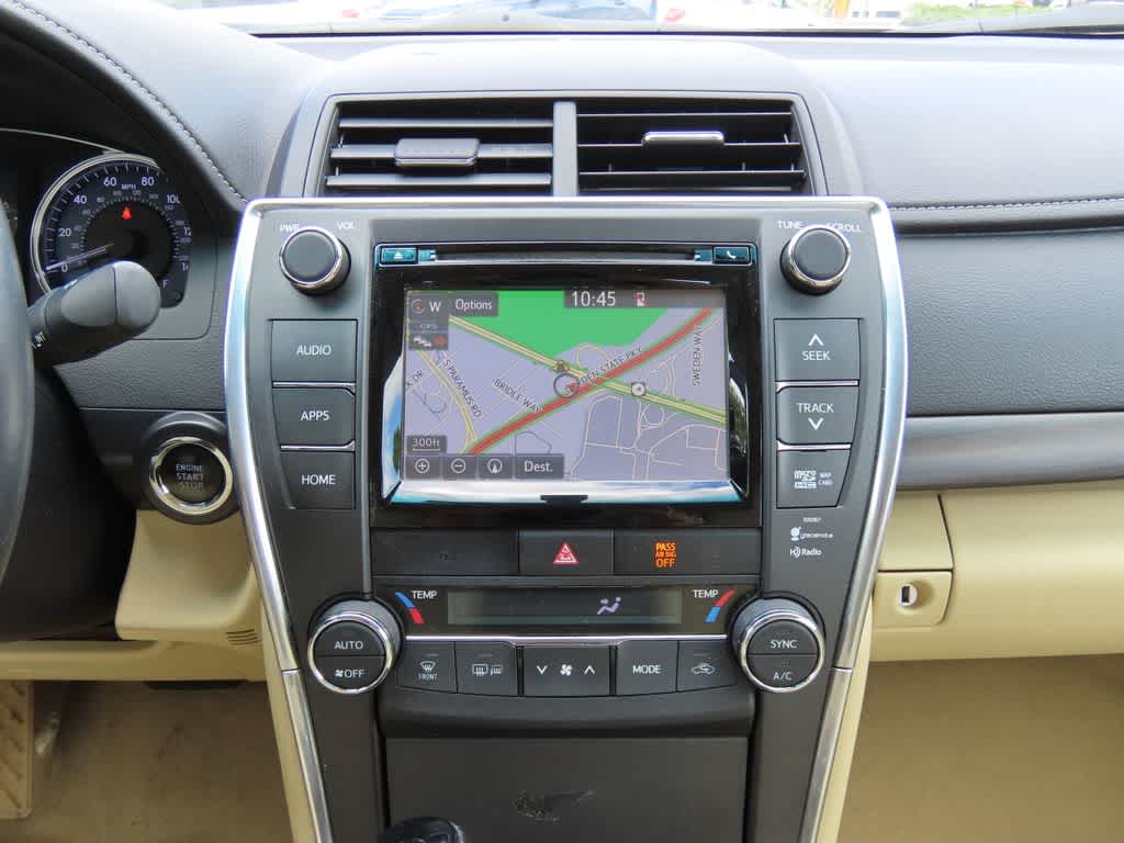 Thumbnail: 2015 Toyota Camry - 19