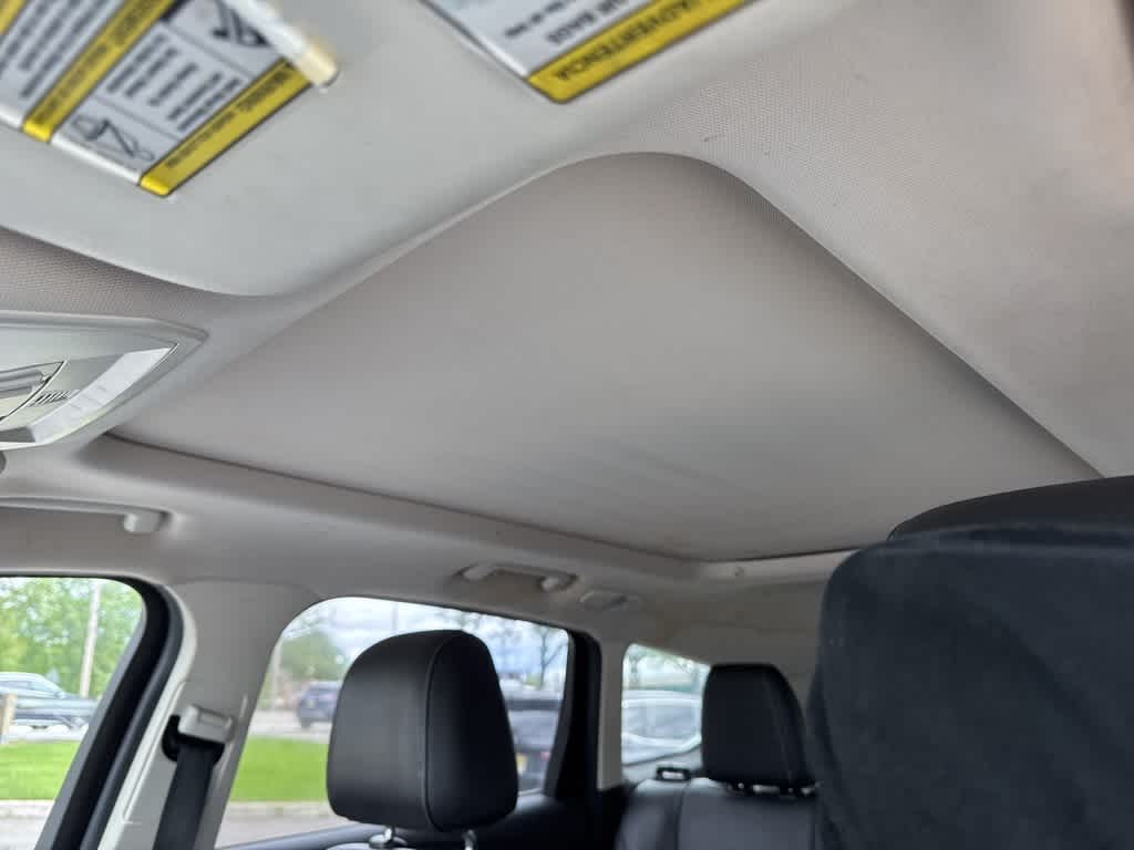 Thumbnail: 2016 Ford Escape - 17