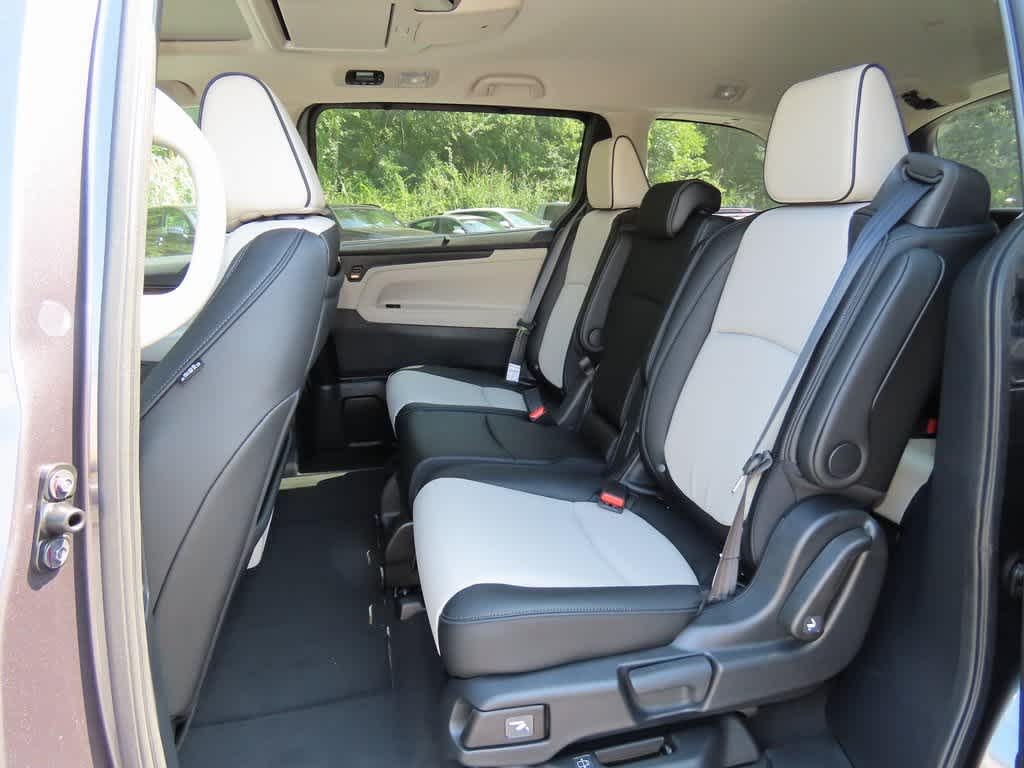 Thumbnail: 2026 Honda Odyssey - 14
