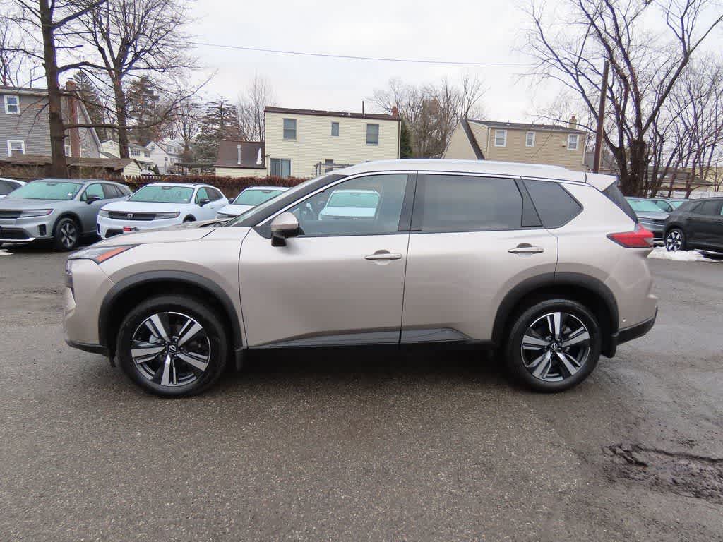 Thumbnail: 2025 Nissan Rogue - 3