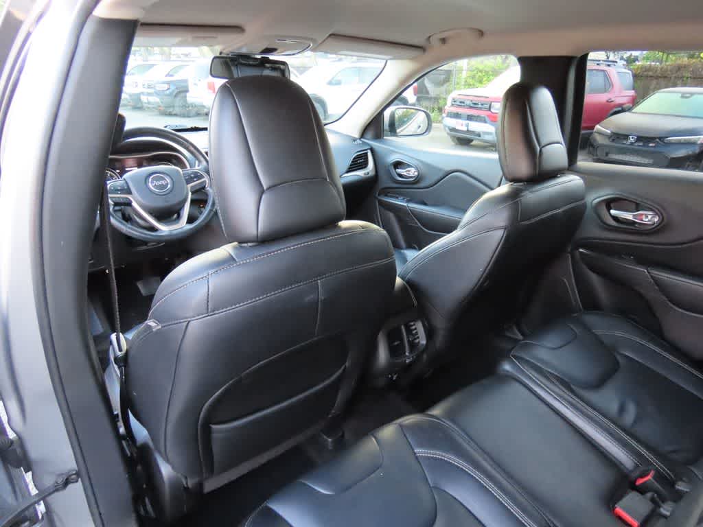 Thumbnail: 2015 Jeep Cherokee - 16