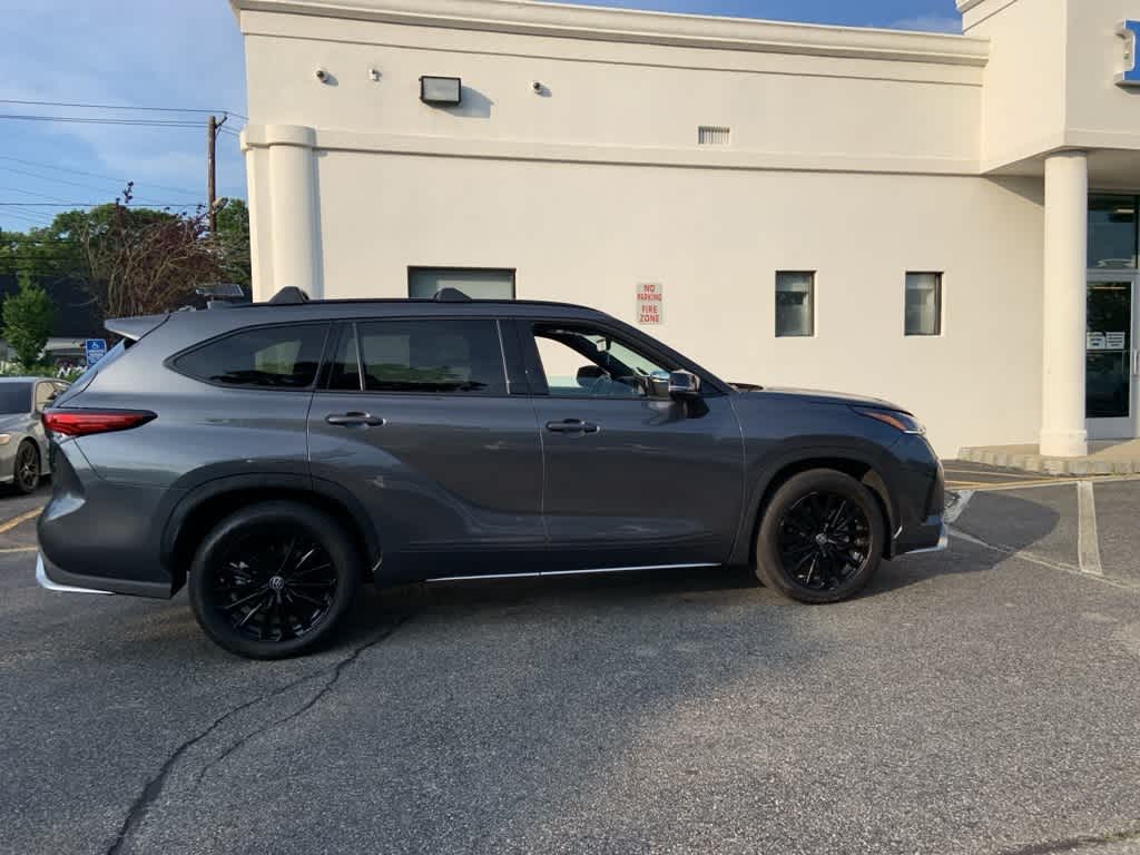 2023 Toyota Highlander XSE 11
