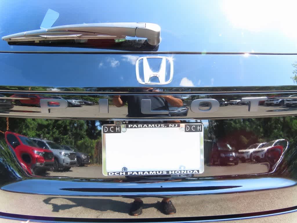 Thumbnail: 2023 Honda Pilot - 7