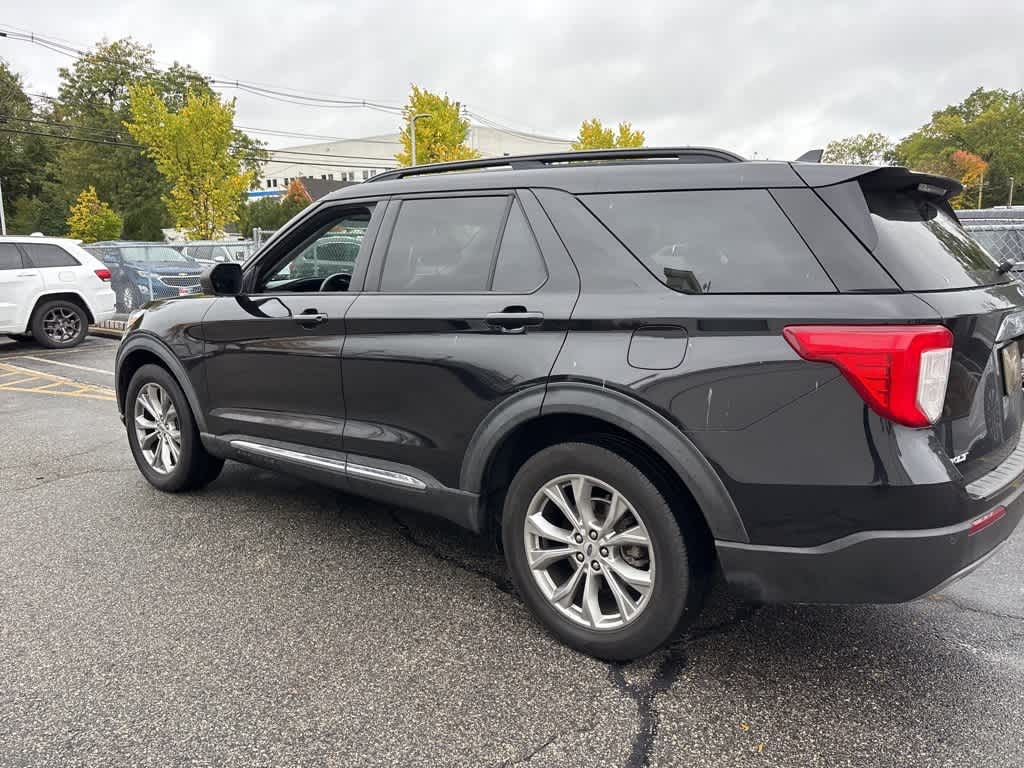 Thumbnail: 2020 Ford Explorer - 8