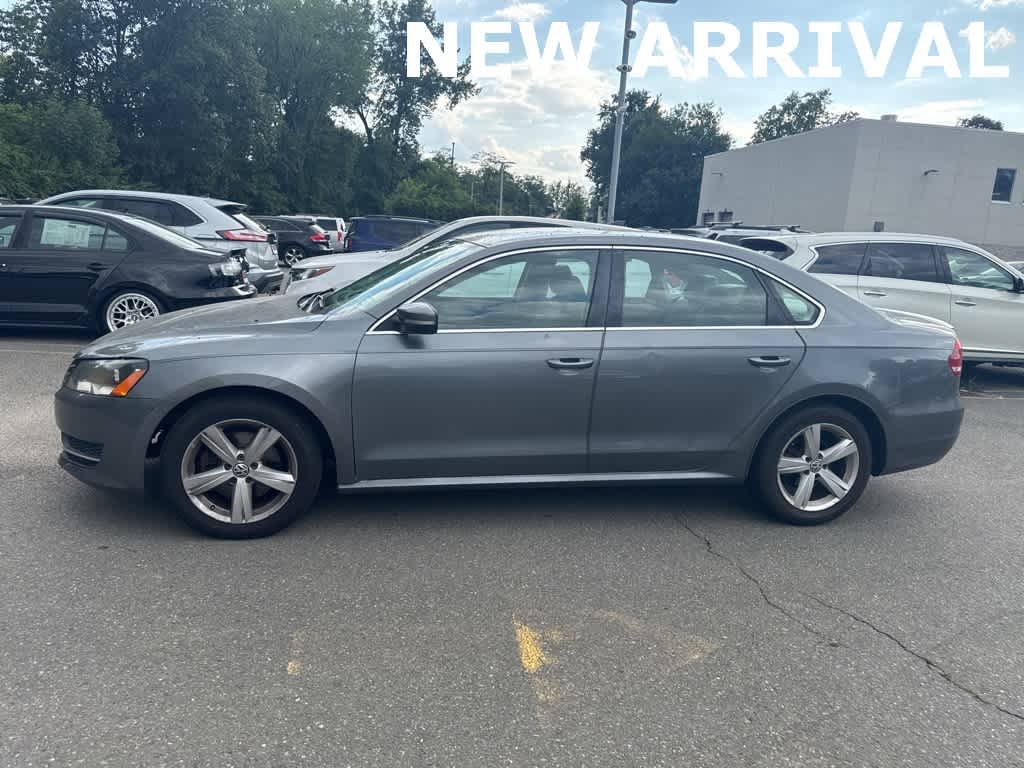 Thumbnail: 2014 Volkswagen Passat - 6