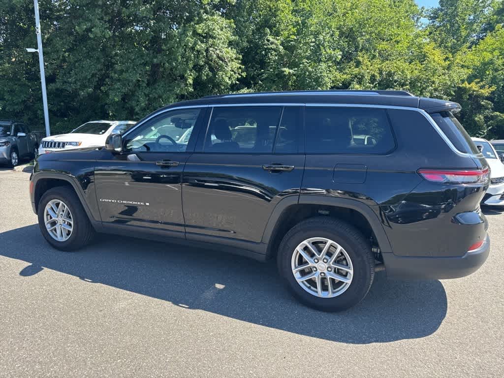 Thumbnail: 2022 Jeep Grand Cherokee - 12