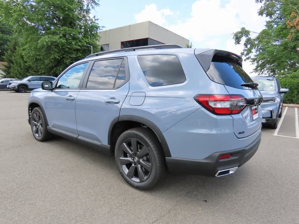 New 2025 Honda Pilot Sport SUV