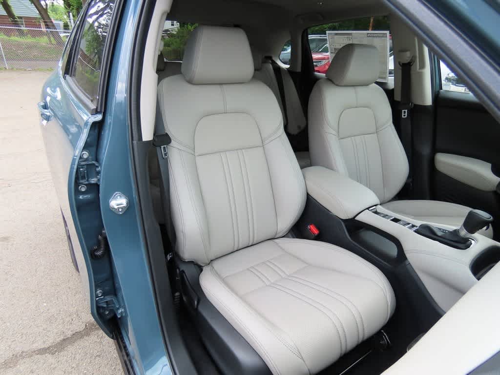 Thumbnail: 2026 Honda HR-V - 16