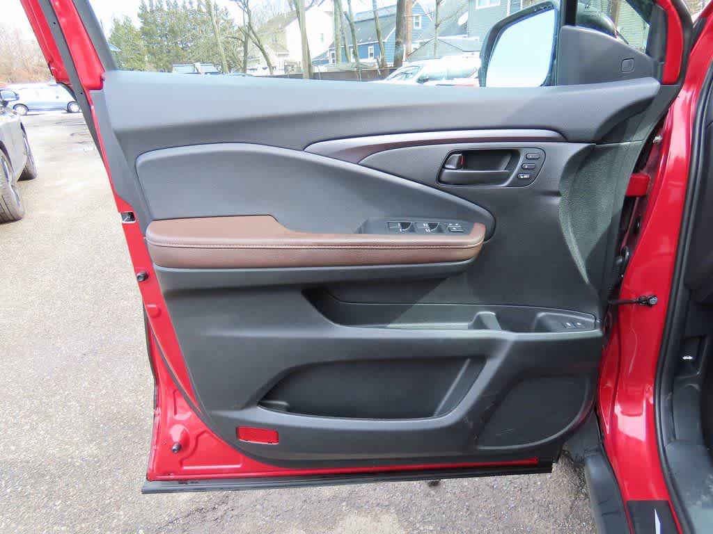 Thumbnail: 2024 Honda Passport - 16