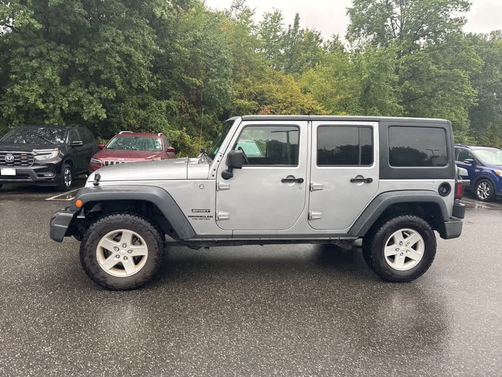 Thumbnail: 2015 Jeep Wrangler - 4
