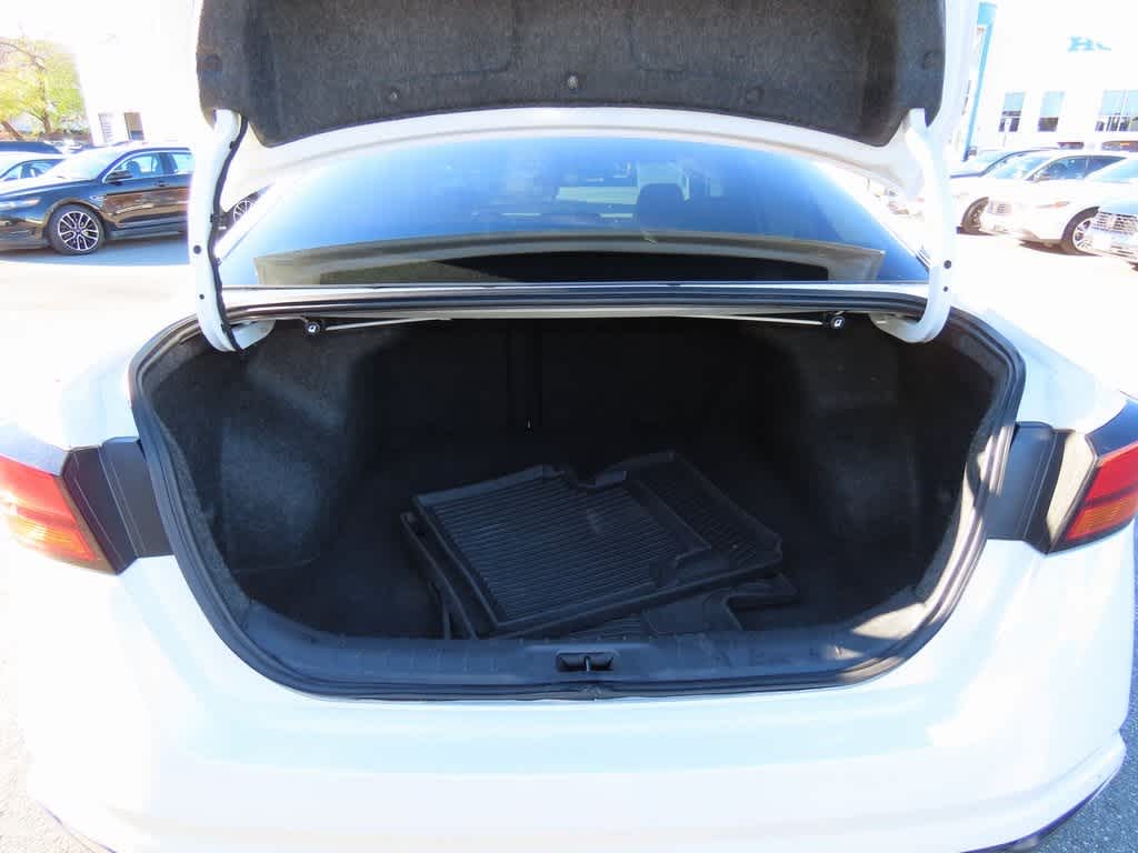 Thumbnail: 2020 Nissan Altima - 12