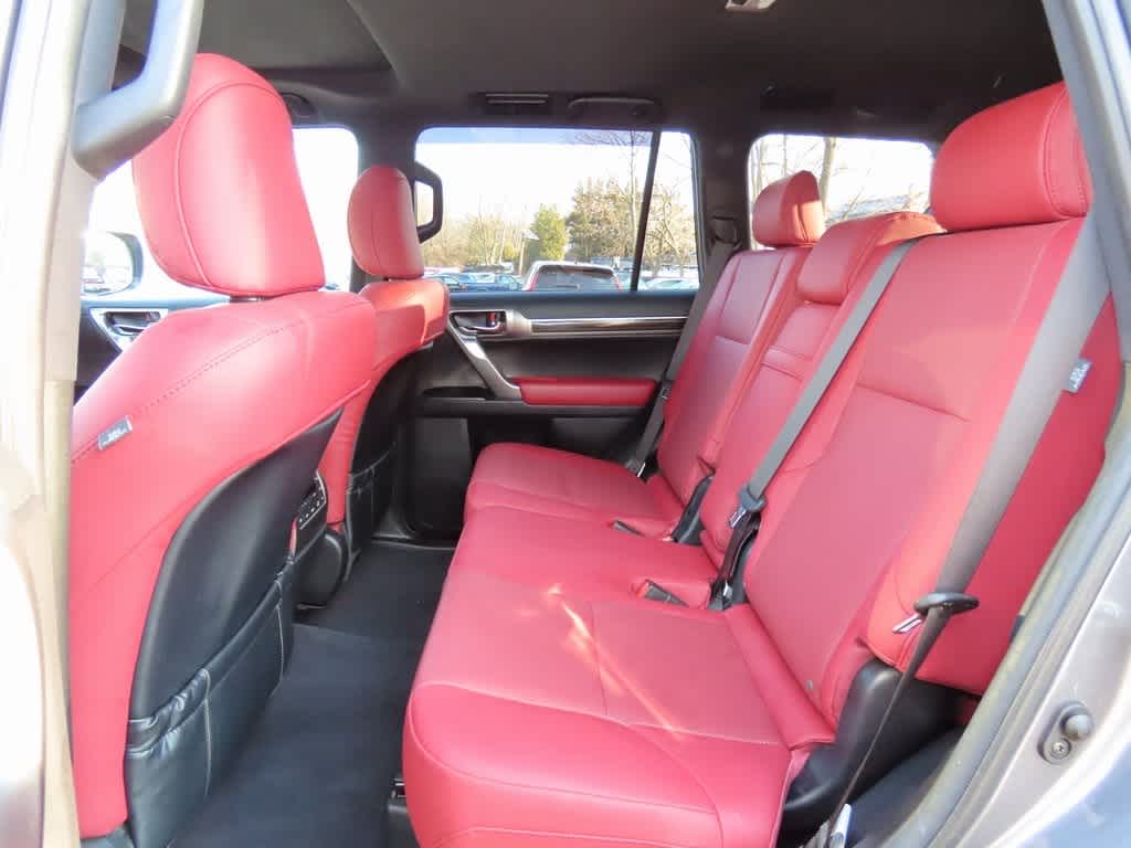 Thumbnail: 2023 Lexus GX - 12