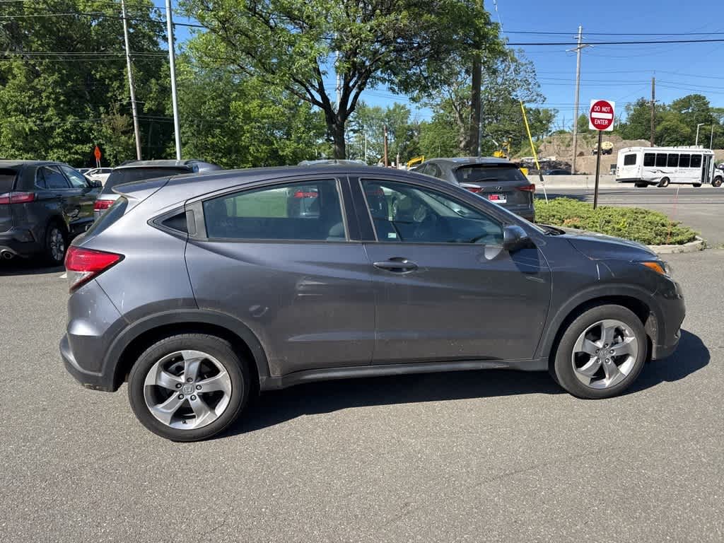 2022 Honda HR-V LX 8
