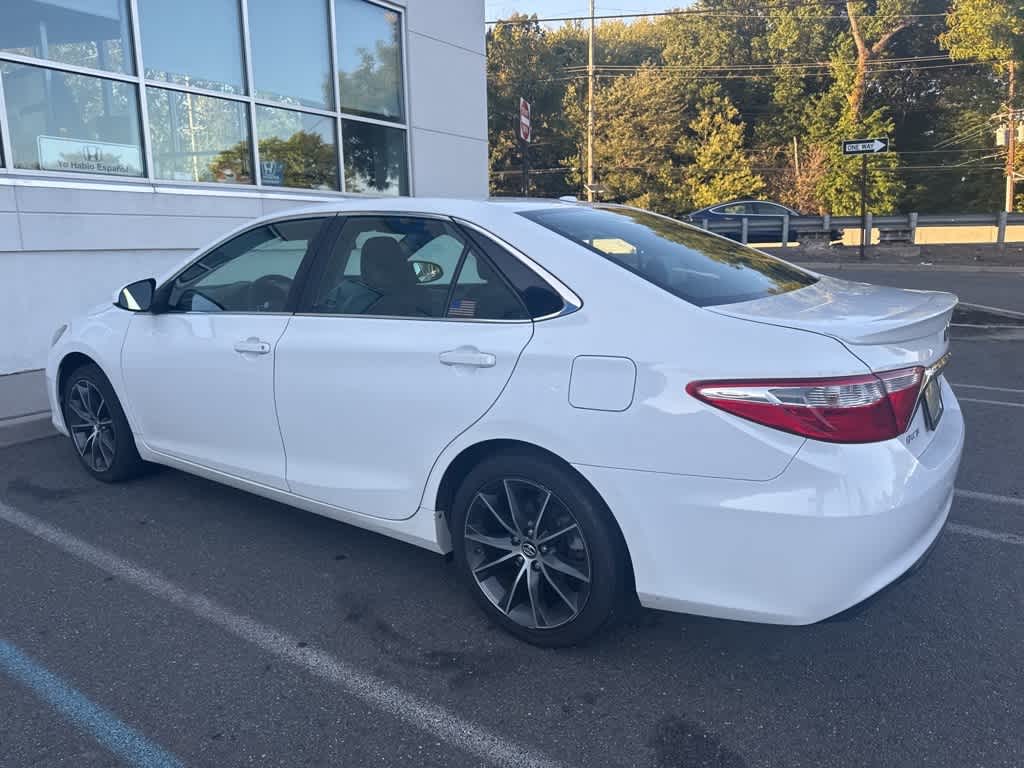 Thumbnail: 2017 Toyota Camry - 8