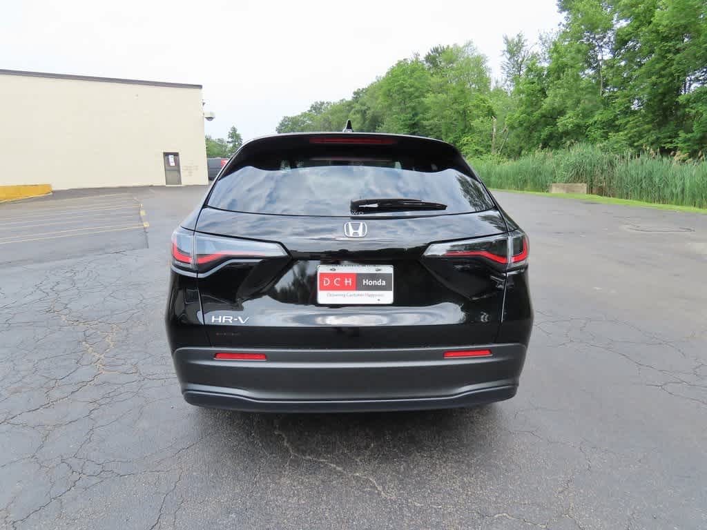 2026 Honda HR-V LX 5