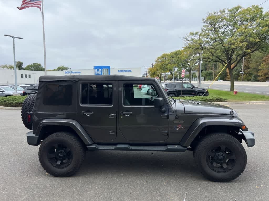 Thumbnail: 2016 Jeep Wrangler - 7