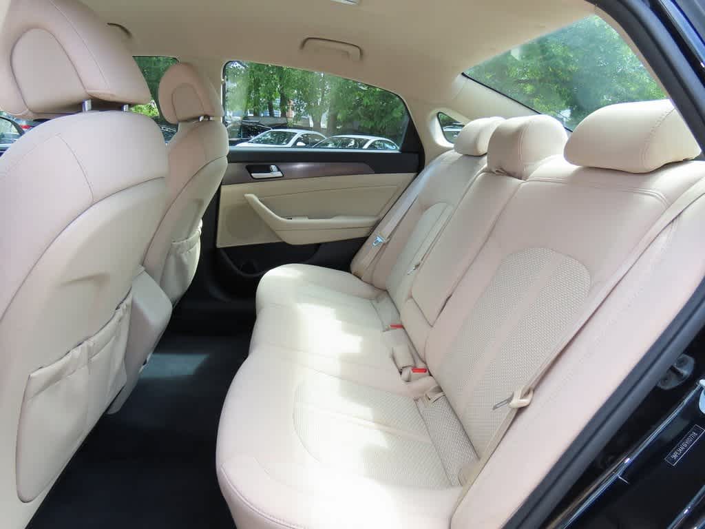 Thumbnail: 2015 Hyundai Sonata - 13