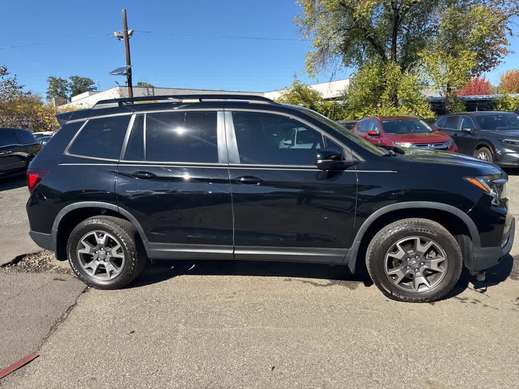 Thumbnail: 2023 Honda Passport - 18