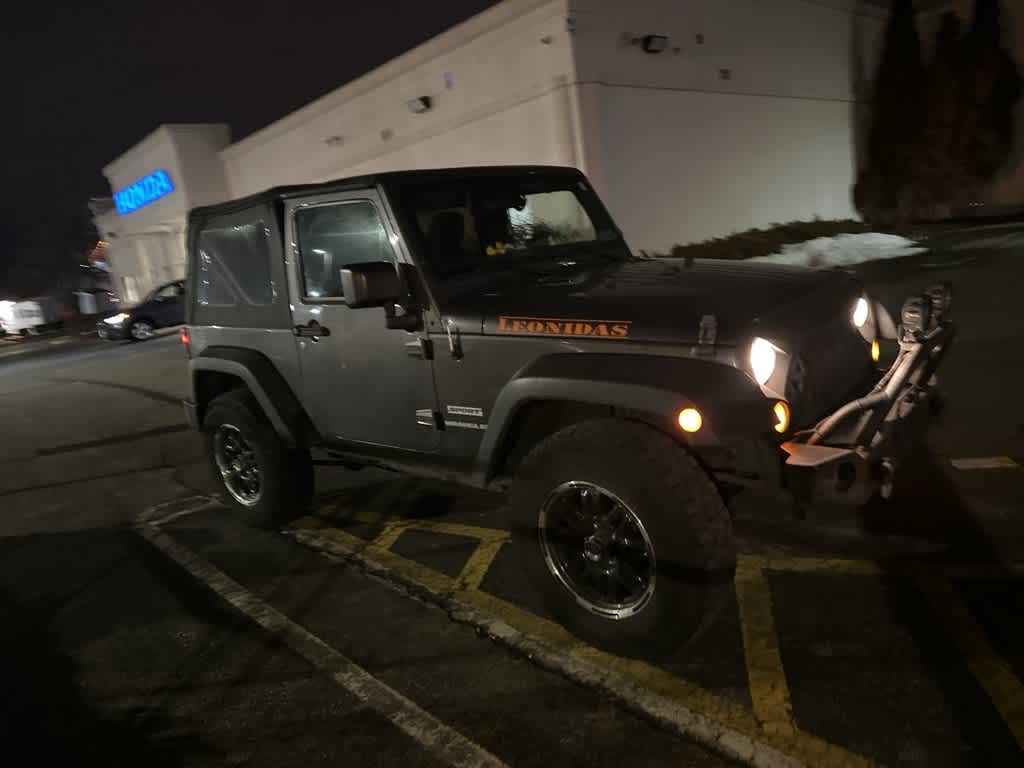 Thumbnail: 2016 Jeep Wrangler - 2