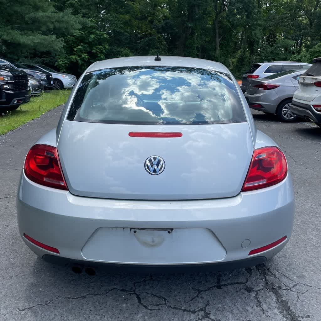 Thumbnail: 2013 Volkswagen Beetle - 5