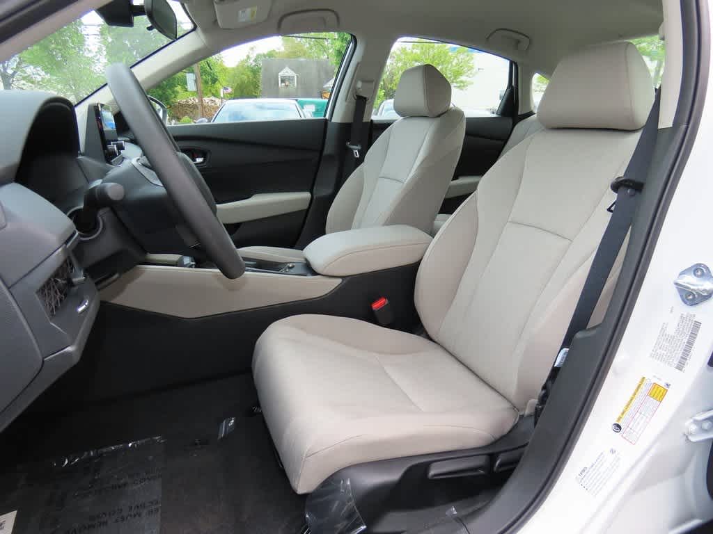 2025 Honda Accord LX 11