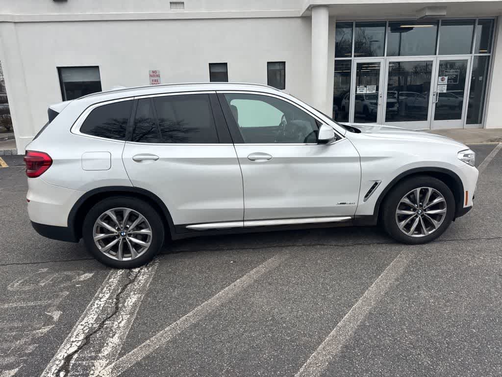 Thumbnail: 2018 BMW X3 - 15