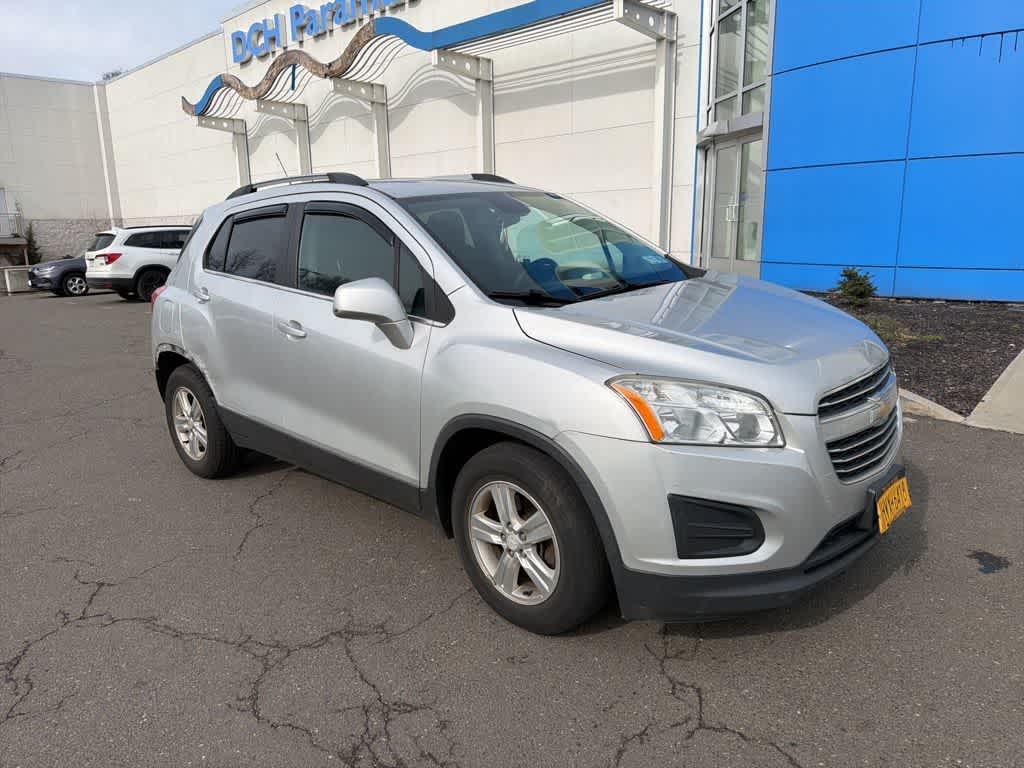 Thumbnail: 2016 Chevrolet Trax - 25