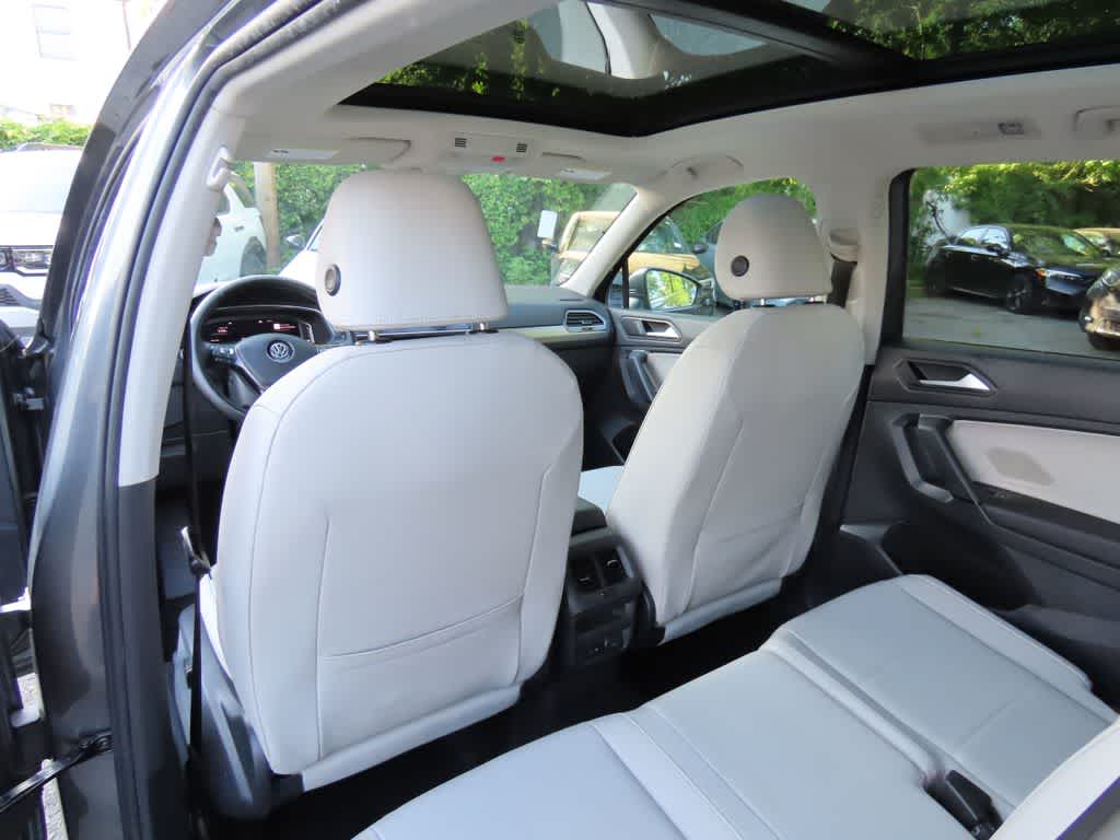 Thumbnail: 2019 Volkswagen Tiguan - 16