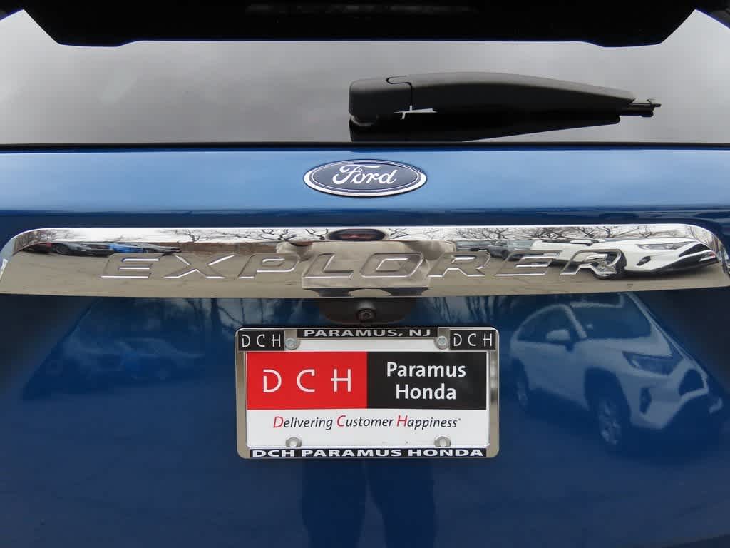 Thumbnail: 2020 Ford Explorer - 8