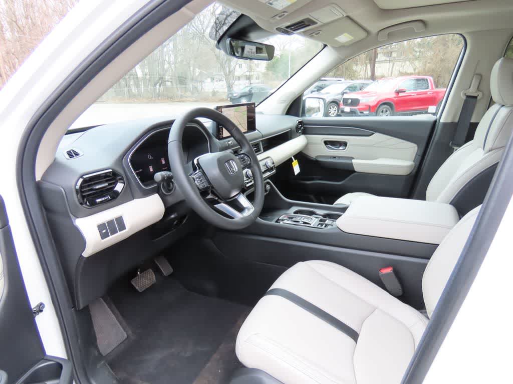 Thumbnail: 2026 Honda Pilot - 2