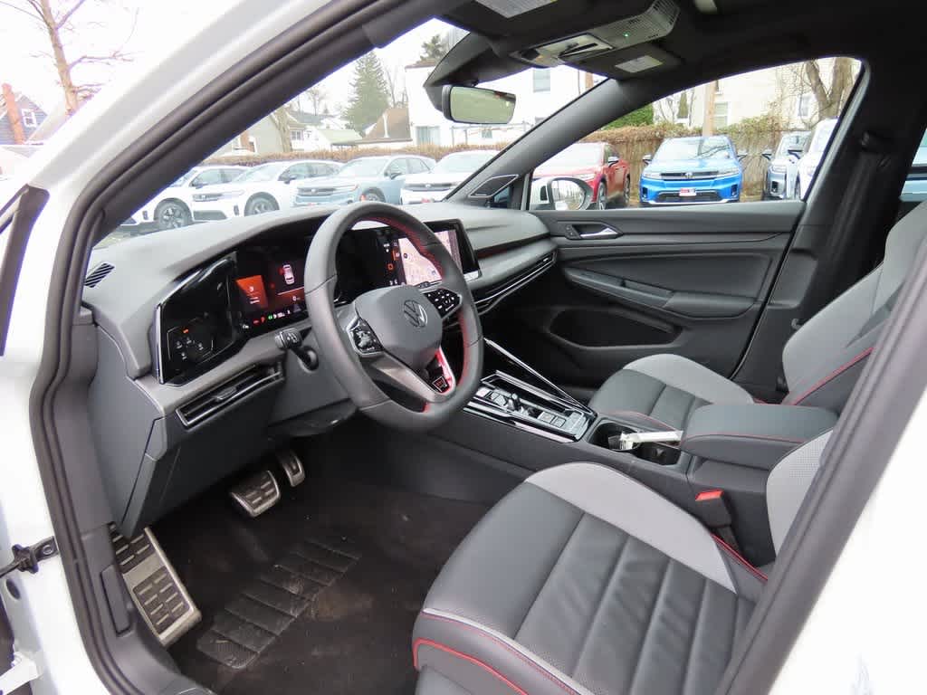 Thumbnail: 2024 Volkswagen Golf - 2