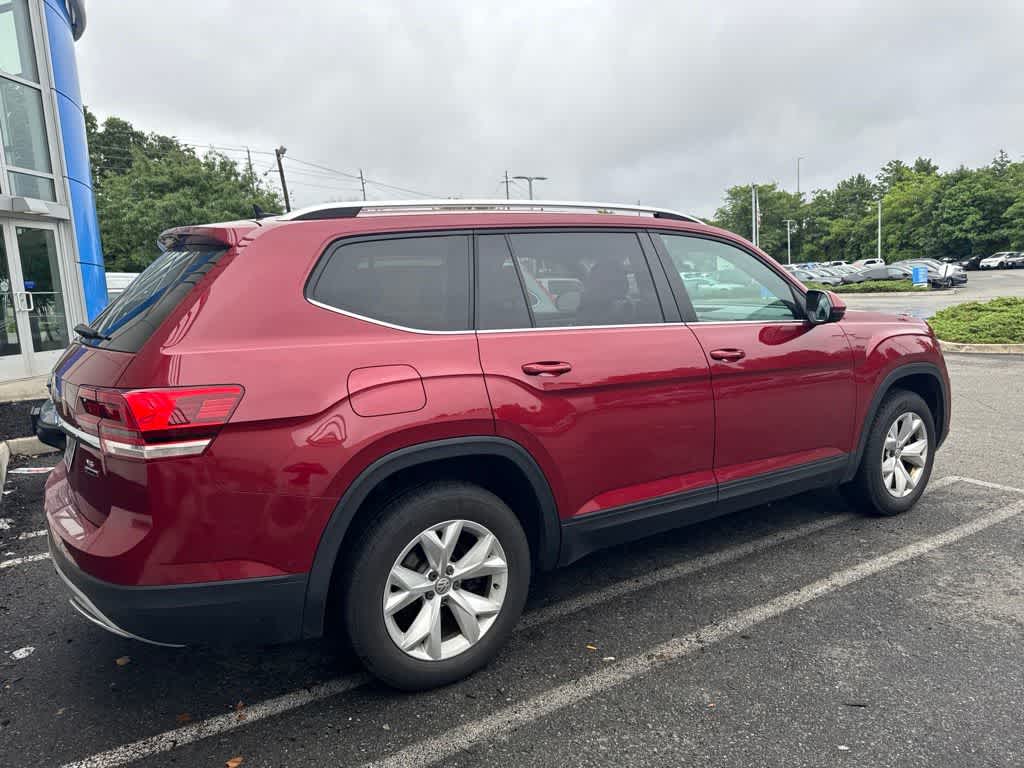 Thumbnail: 2018 Volkswagen Atlas - 16