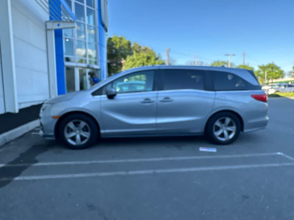 Thumbnail: 2018 Honda Odyssey - 10