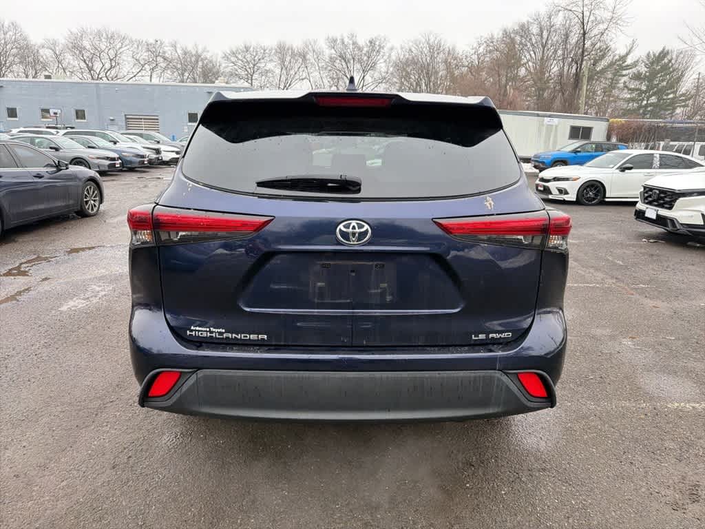 Thumbnail: 2021 Toyota Highlander - 10