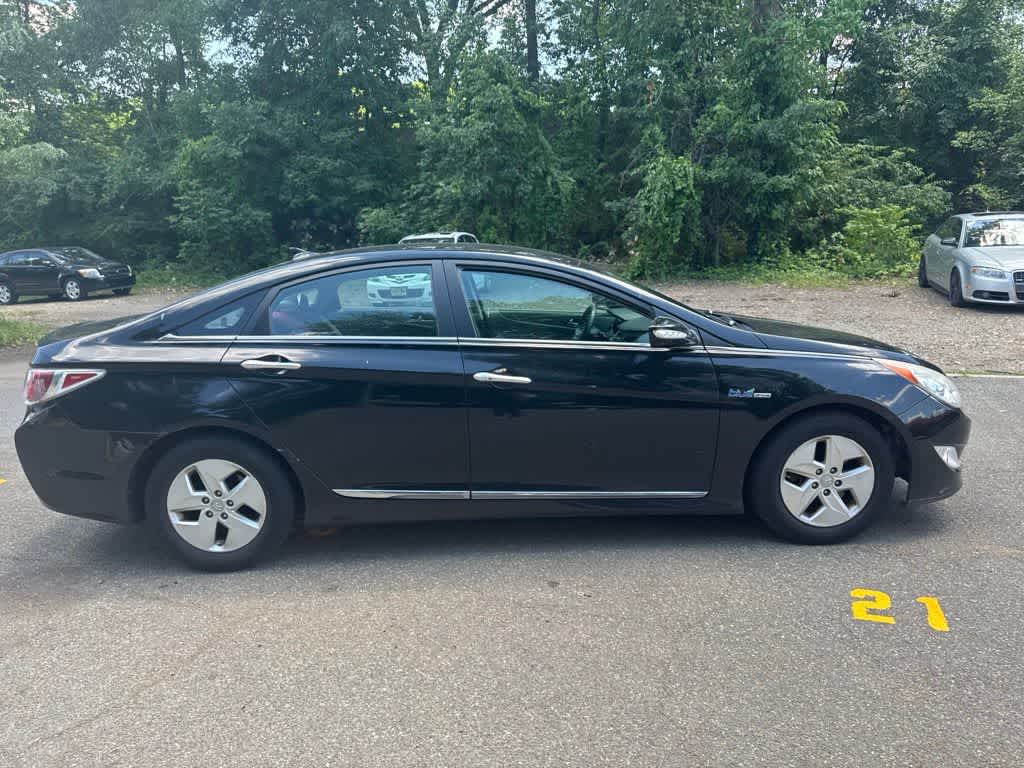Thumbnail: 2011 Hyundai Sonata - 6